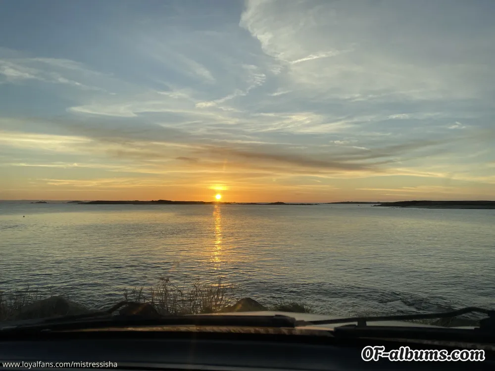 Image #2 of mistressisha