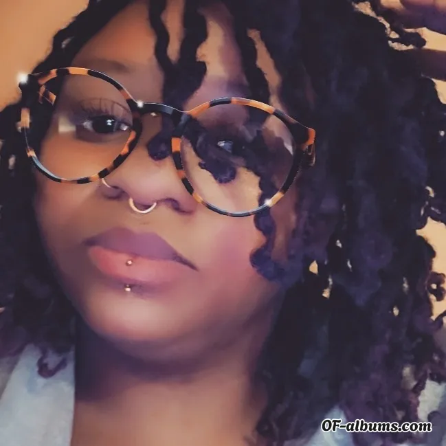 Image #1 of mogoddess