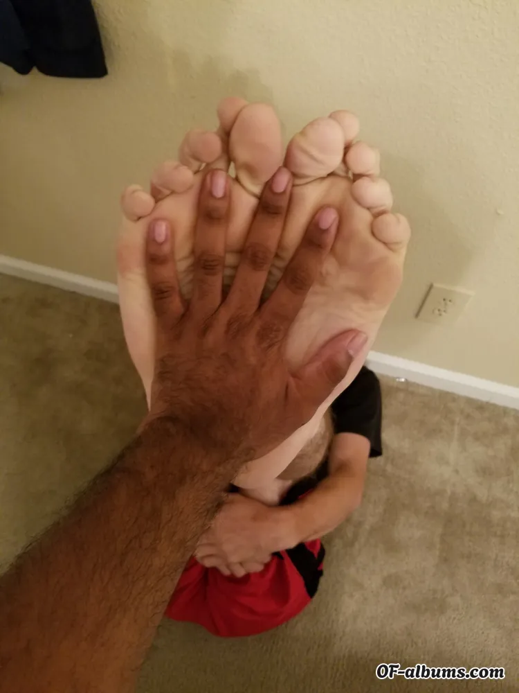 Image #1 of mybuddiesfeet