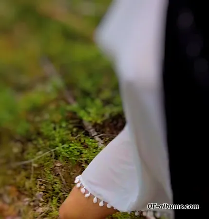 Image #1 of naughtygardengirl