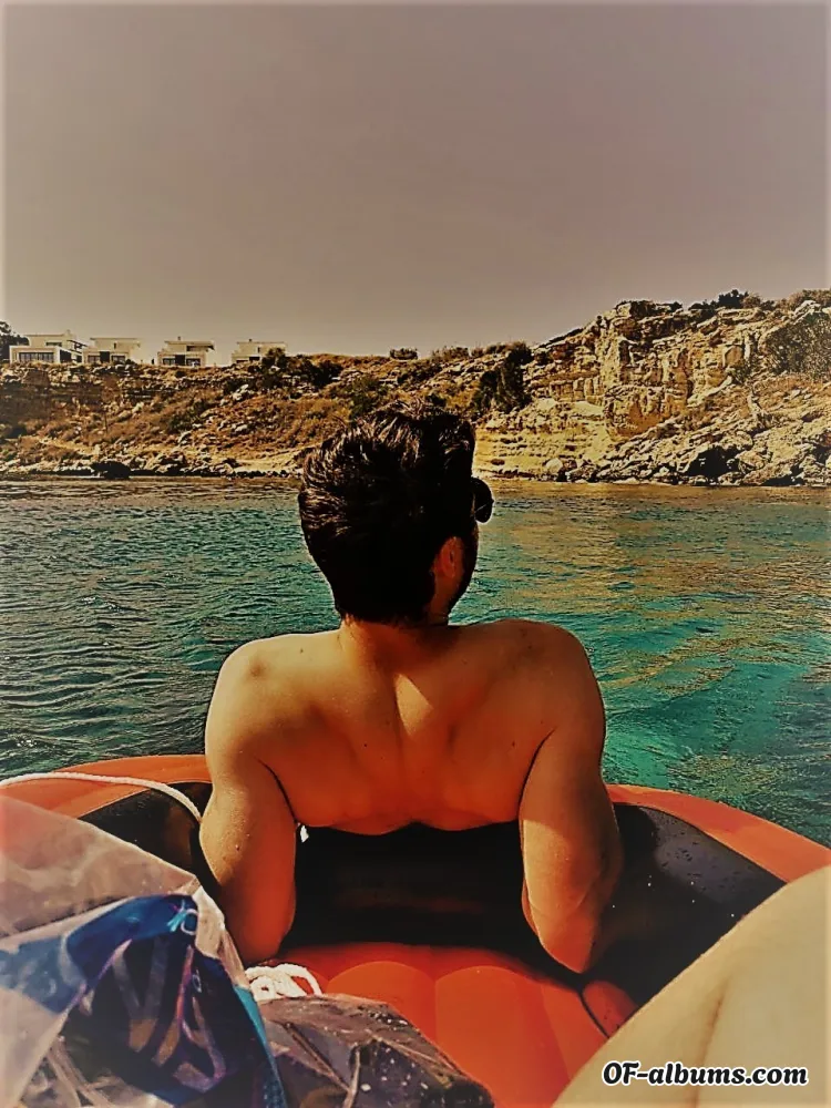 Image #1 of naughtyhappycouple