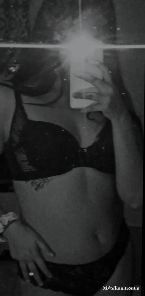 Image #1 of nellycalzada.08