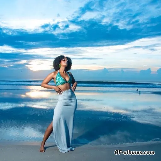 Image #2 of nesstheempress