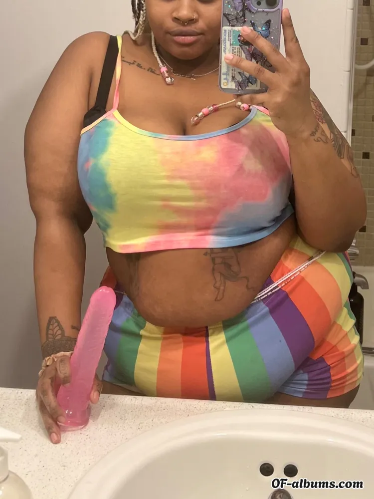 Image #1 of nutinmebby