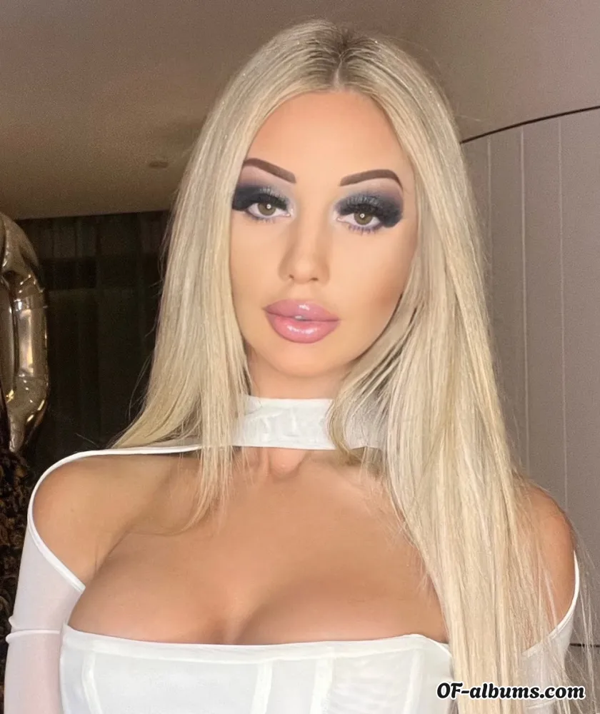 Image #1 of olivia_louise_xx