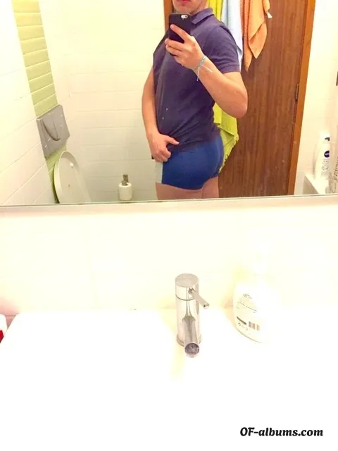 Image #2 of onlybutt
