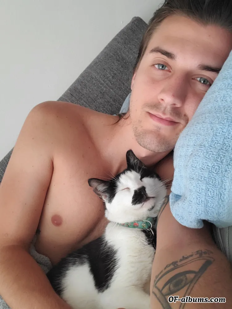 Image #1 of paddys94