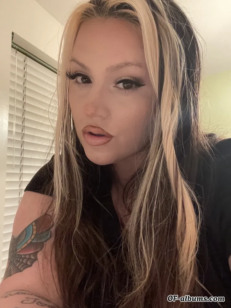 Image #1 of paigebrown809