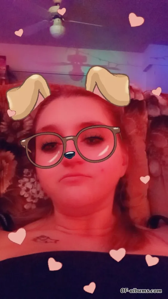 Image #4 of paigefaye420