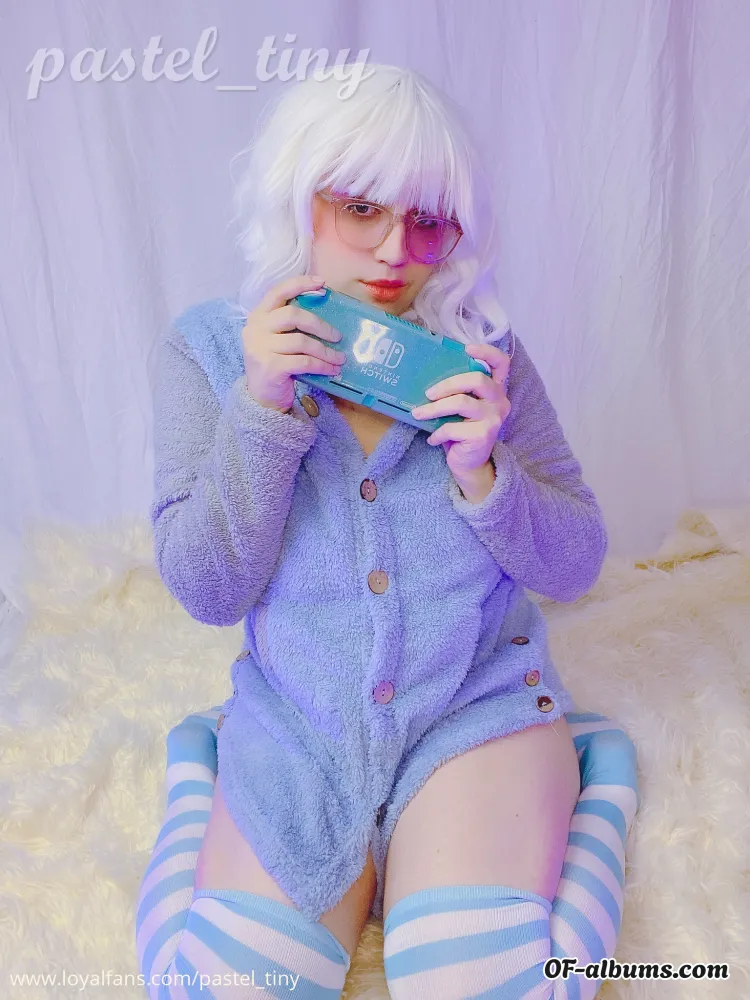 Image #2 of pastel_tiny
