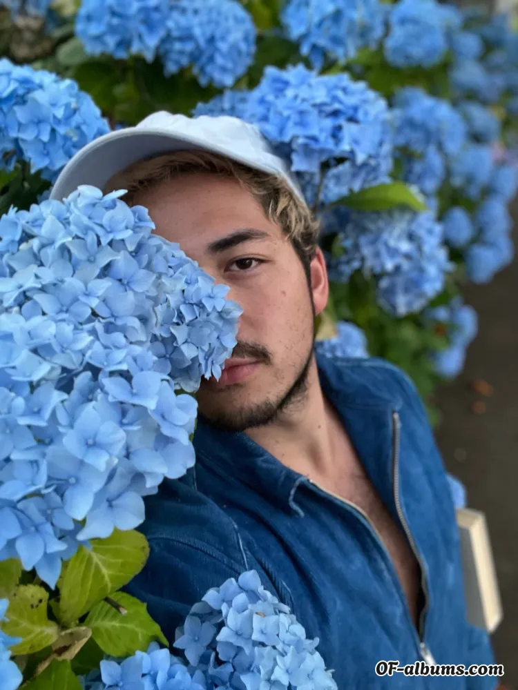 Image #1 of pdxthroatgoat