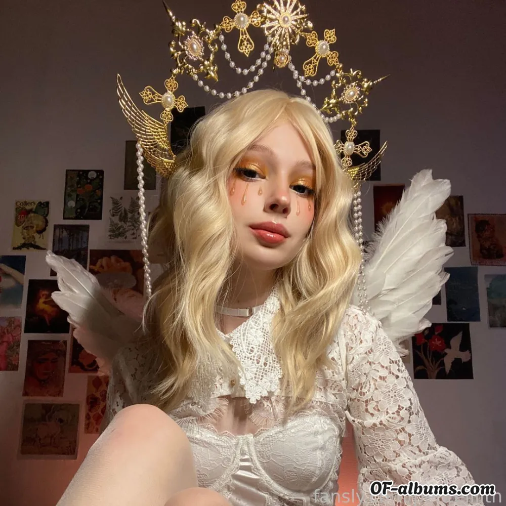 Image #3 of petitelilith