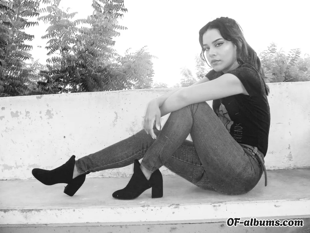 Image #2 of pinkygirl09