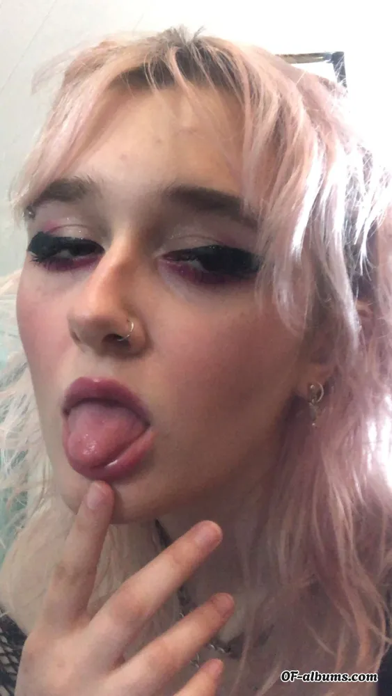 Image #1 of pixiefucker420