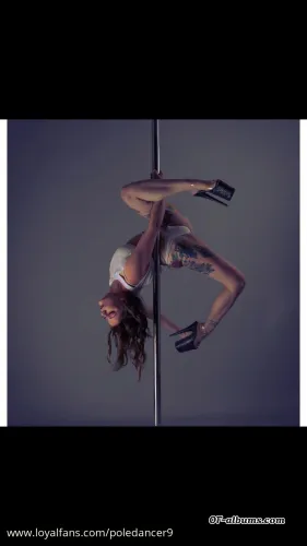 Image #2 of poledancer9