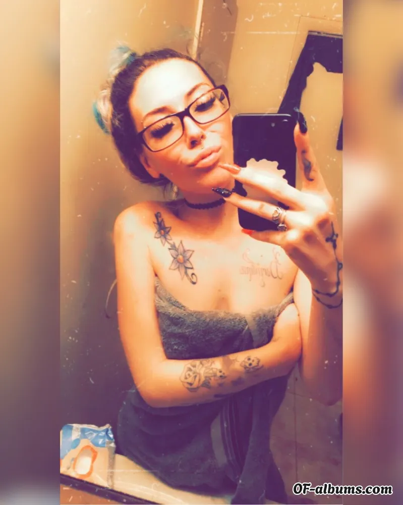 Image #1 of prettylilpinktoe