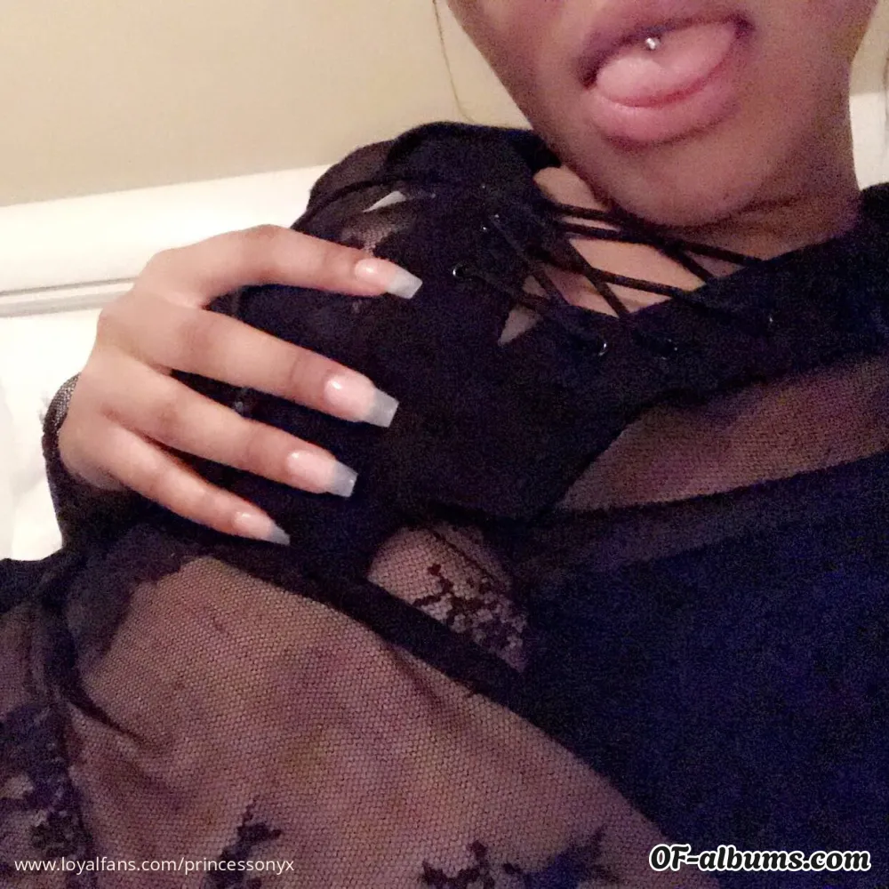 Image #1 of princessonyx