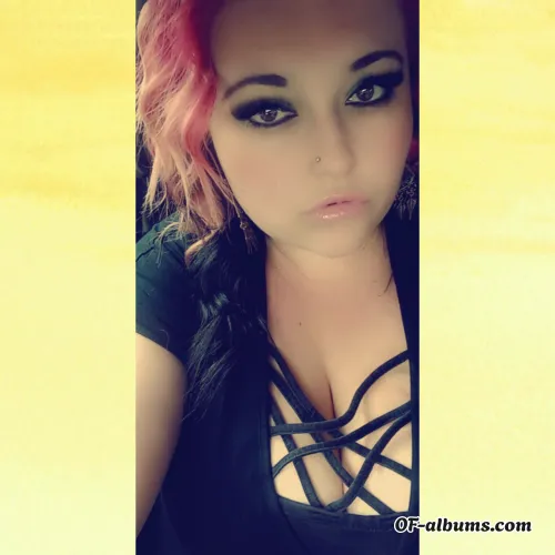 Image #3 of queenbee1202