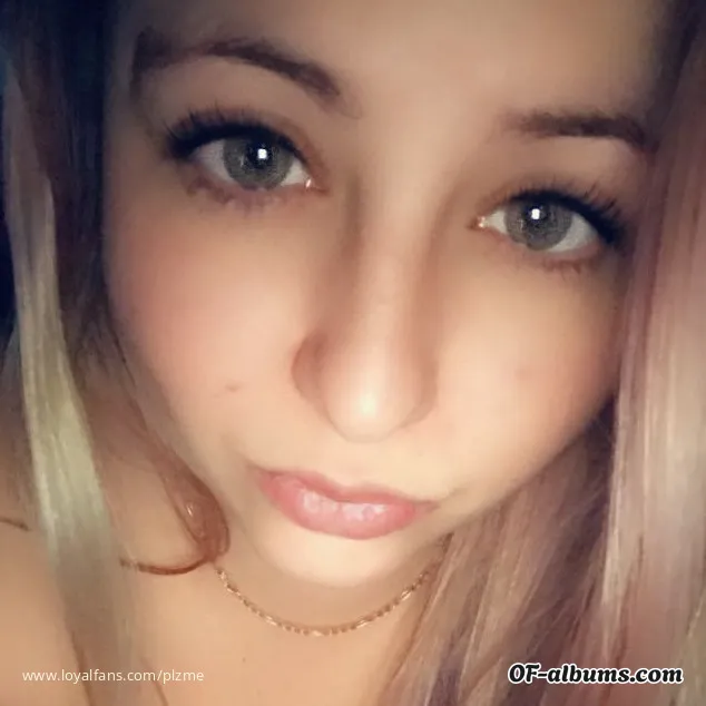 Image #1 of queenkelly