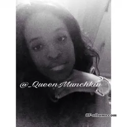 Image #1 of queenm