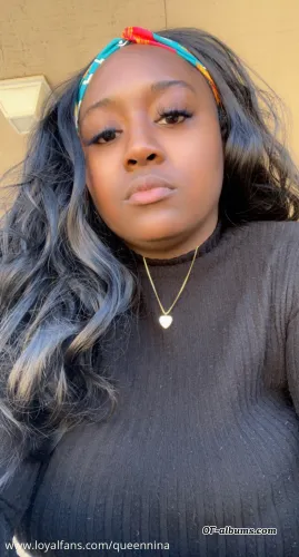 Image #2 of queennina