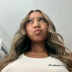 Image #1 of queensaraiii