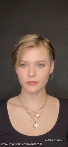 Image #2 of randirose