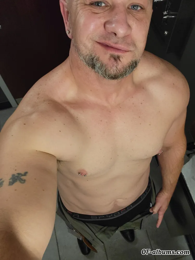 Image #2 of rated_d