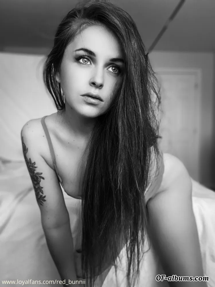 Image #1 of red_bunnii