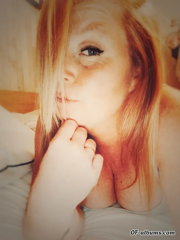 Image #1 of redlily03