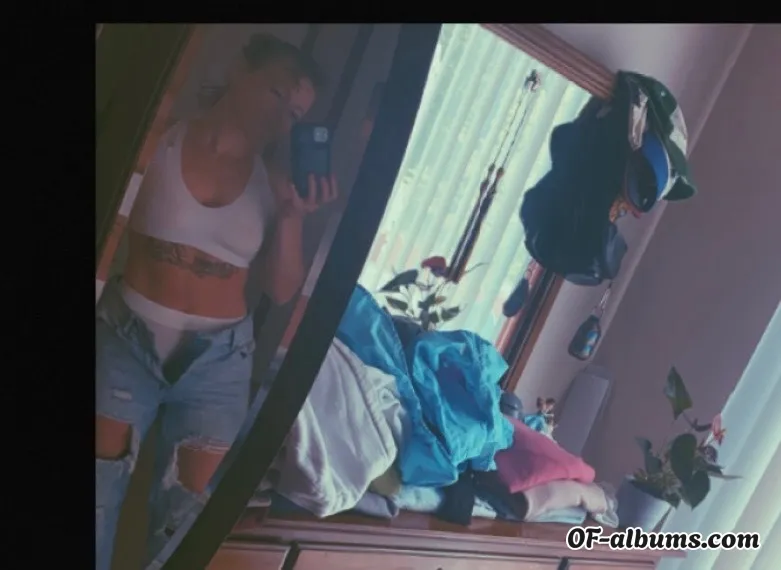 Image #1 of redlilyanne