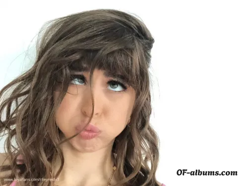 Image #3 of rileyreidx3