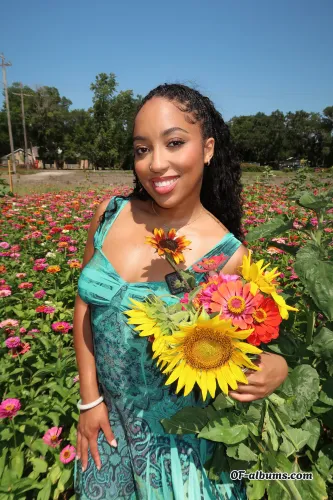 Image #3 of roamingwithreyna