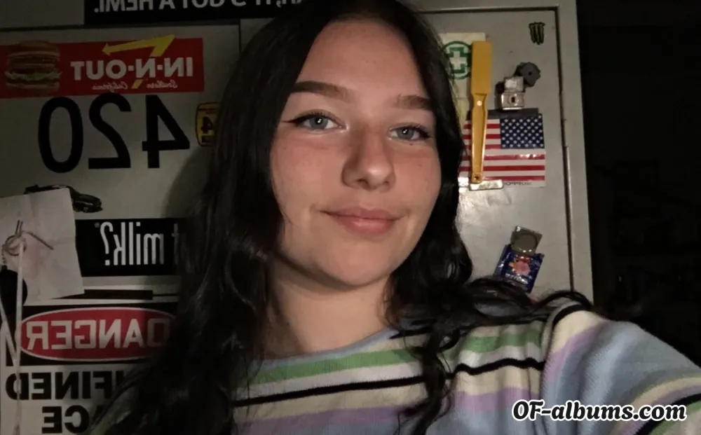 Image #2 of samanthasweetie