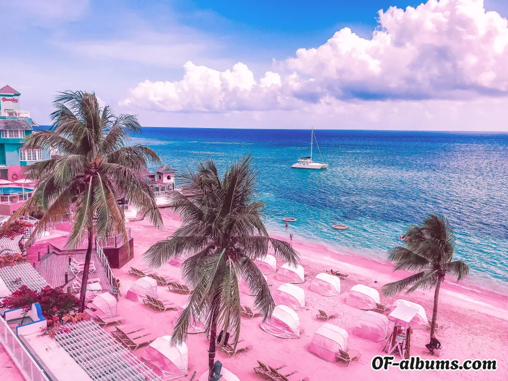 Image #2 of saucymarissa