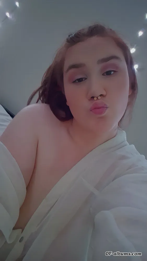 Image #1 of scarletreddd
