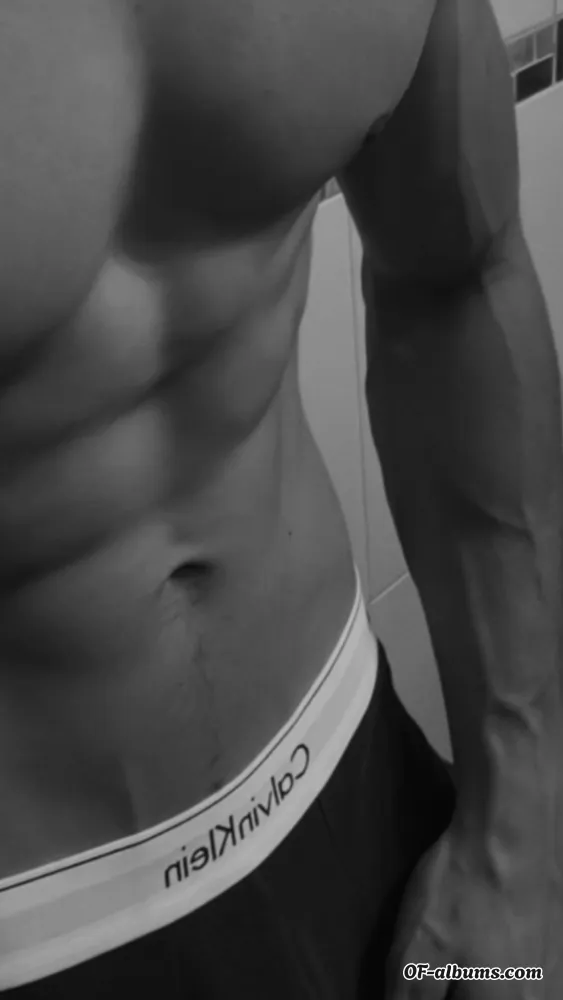 Image #1 of seecretboy