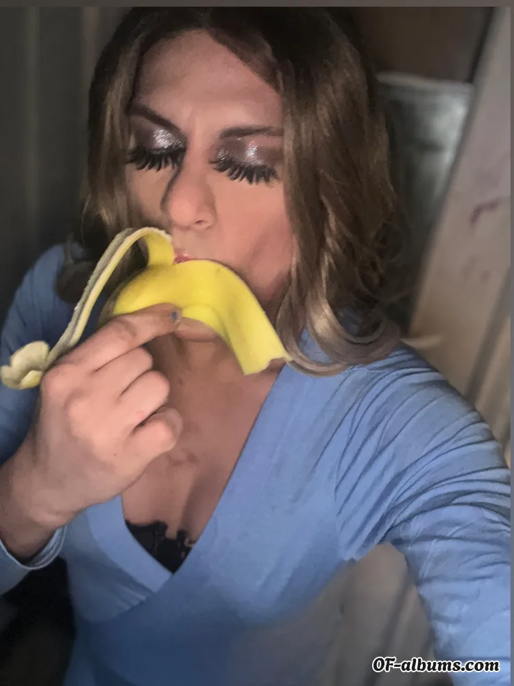 Image #1 of selenakyle