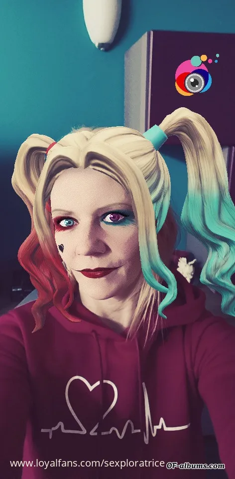 Image #1 of sexploratrice