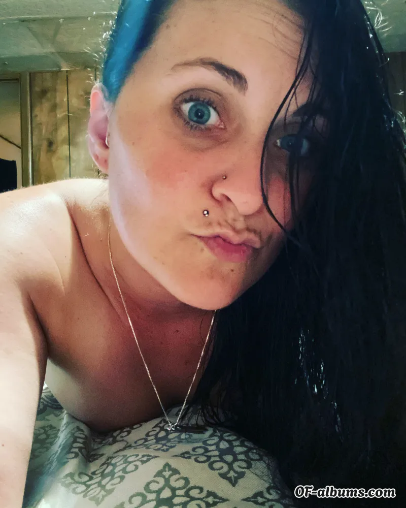 Image #1 of sexy_italian21