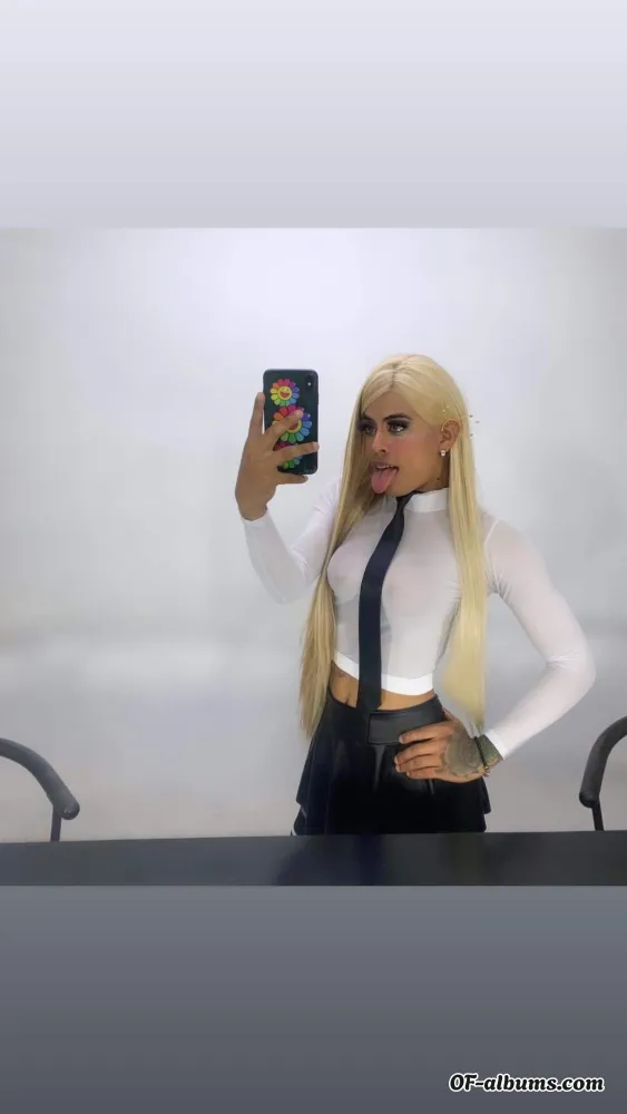 Image #1 of sharon_susan