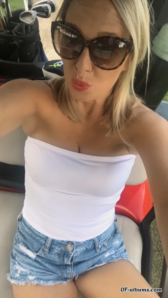 Image #1 of she_plays_hard