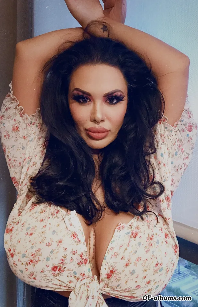 Image #1 of siennawestland