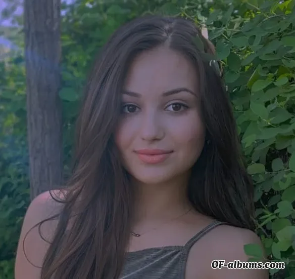 Image #2 of silvietta