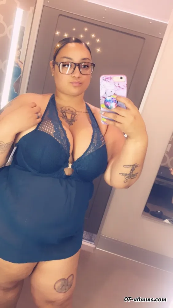 Image #2 of simply_a_bbw_queen