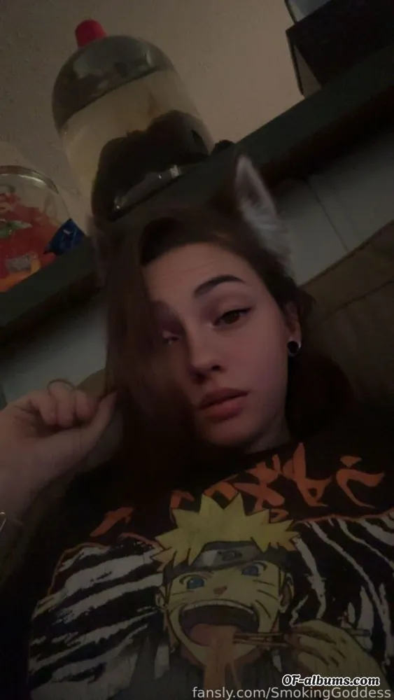 Image #1 of smokinggoddess
