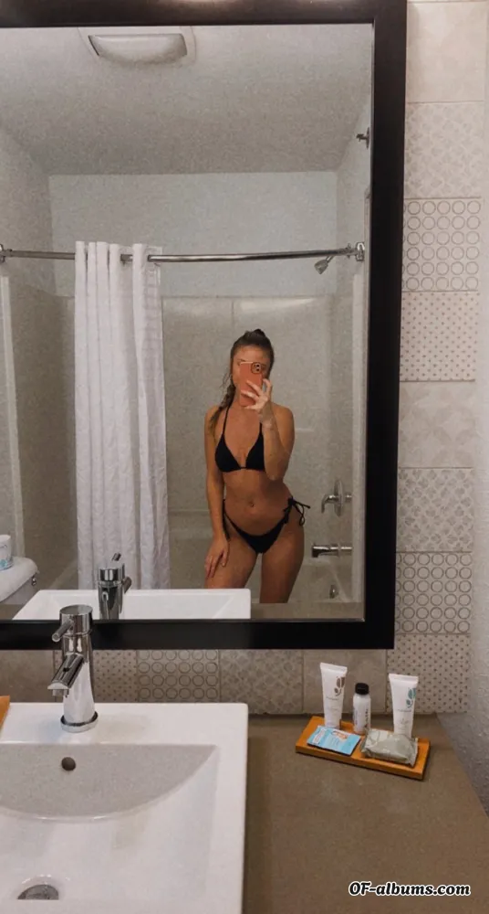 Image #1 of sophialuvxo