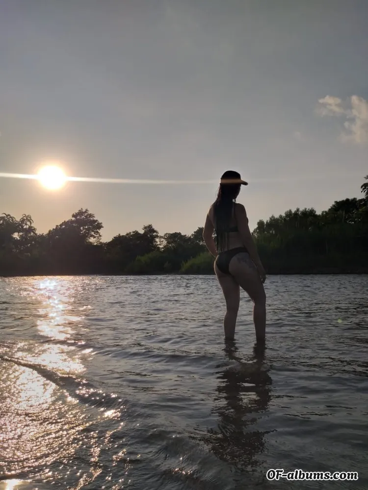 Image #2 of soymonny