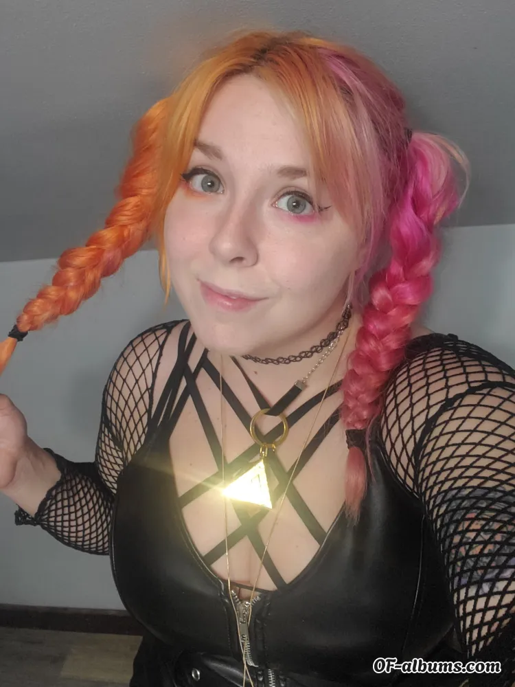 Image #1 of spook.show.baby