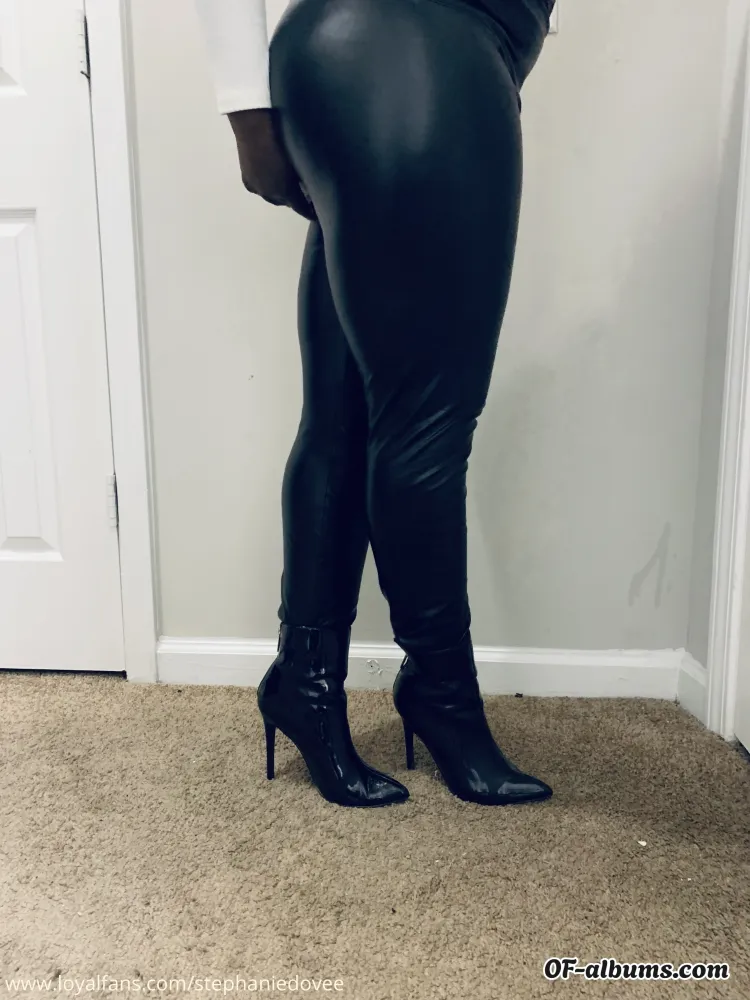 Image #1 of stephaniedovee